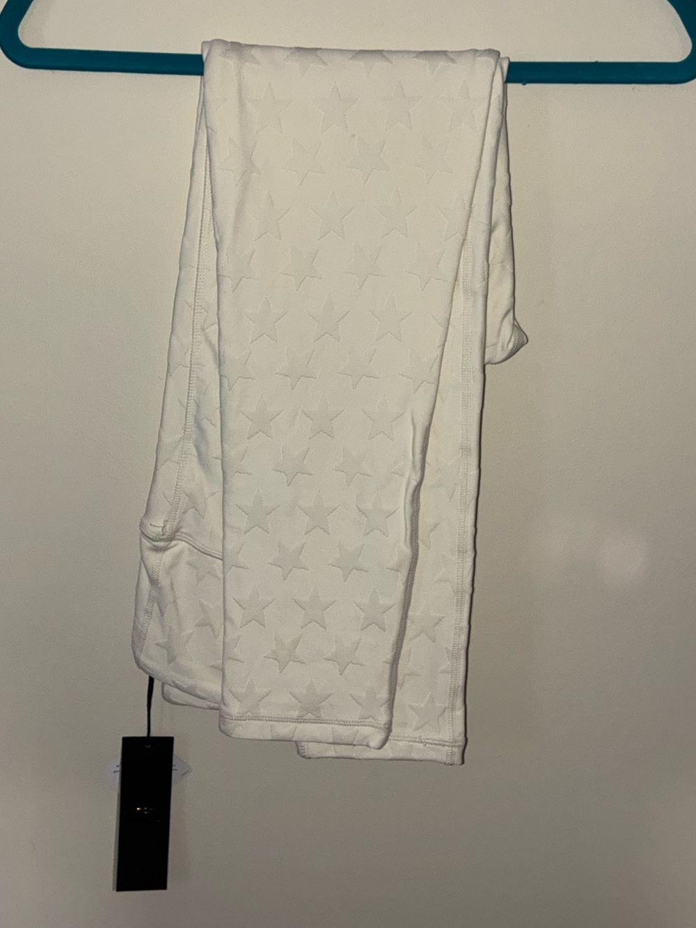 Mono B White Star-Textured Leggings